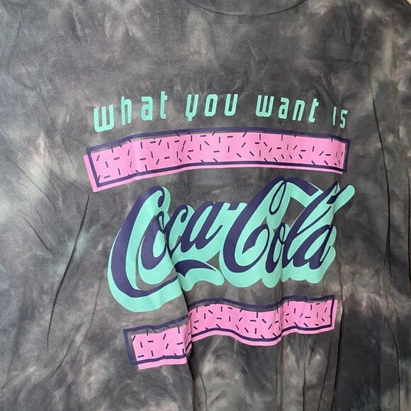 Coca-Cola Women’s Crop Top Gray Shirt Sz L - Picture 2 of 4